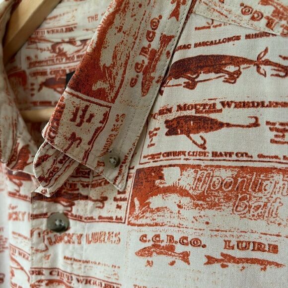 Vintage Woolrich Short Sleeve Button Down Fishing Lures Tan Rust Shirt Size L - Picture 4 of 11